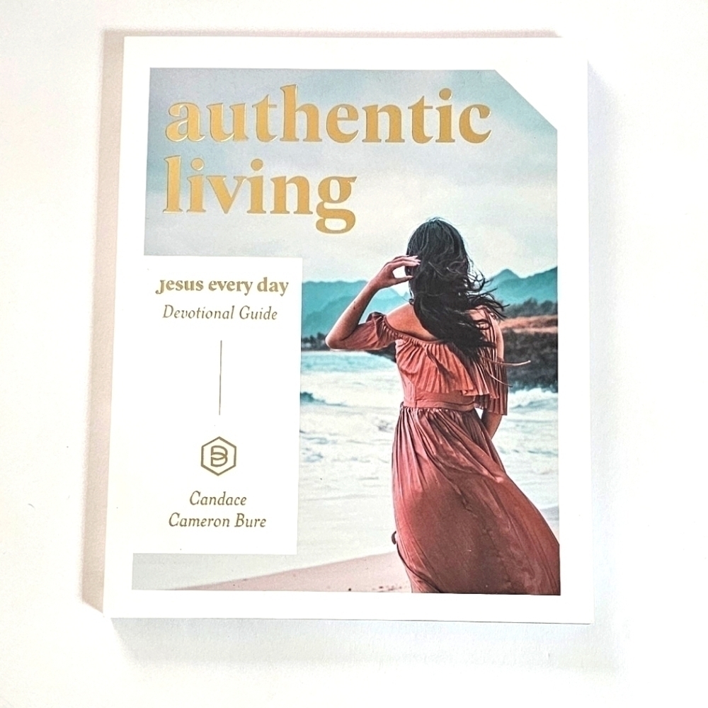 NEW Devotional By Candace Cameron Bure